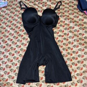 Spanx Bodysuit Black Size small